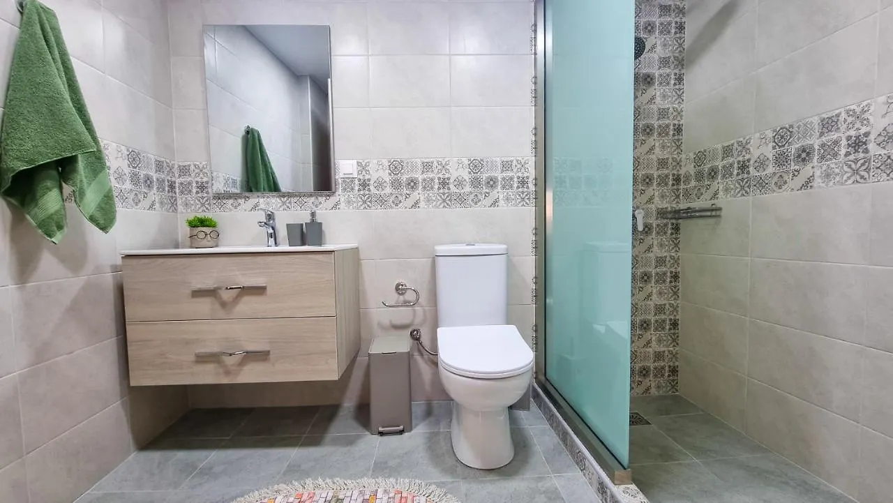 World Flavor 4Bedroom Multicultural Apartment Candia